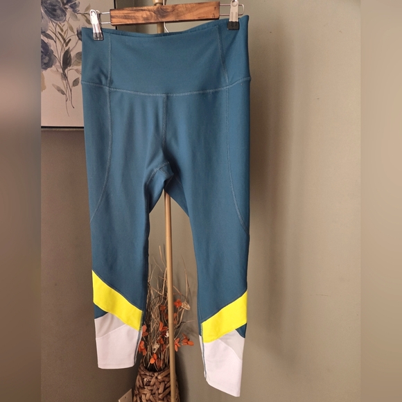 Layers Pants - Layers Leggings sz Medium